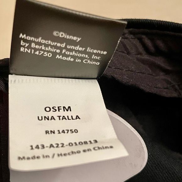 DISNEY Mickey Mouse LOVE Pride Black Snapback Cap Hat Berkshire Rainbow - Picture 7 of 8